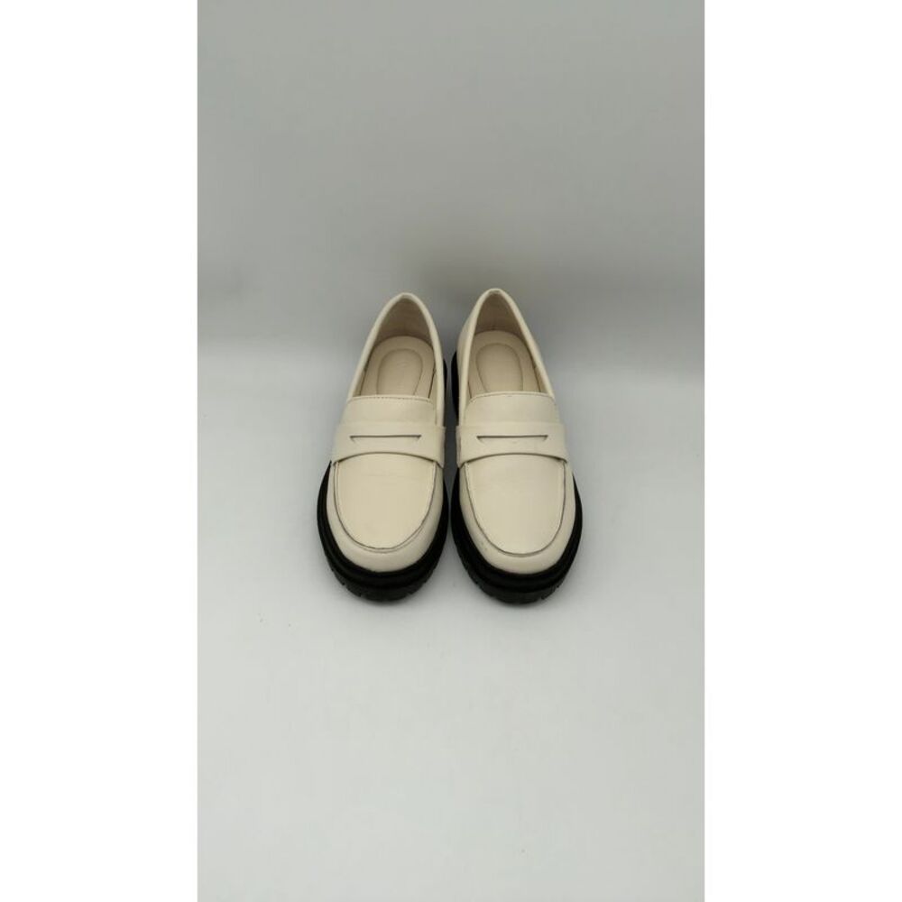 Quince Womens Italian Leather Lug Sole Loafer Bone Shoes 5.5 - fit like 6, IMO.